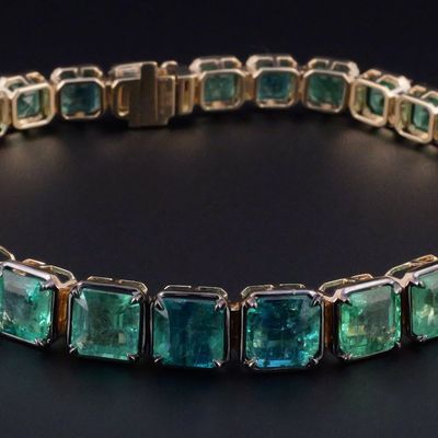 Sale Photo Thumbnail #63: 14K Gold and Emerald Bracelet