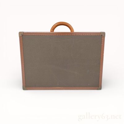 Sale Photo Thumbnail #516: Louis Vuitton Vintage Grained Canvas Hard-Sided Suitcase