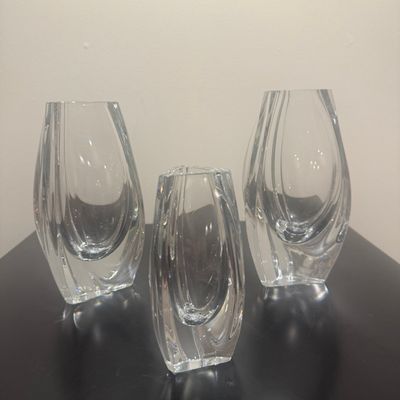 Sale Photo Thumbnail #472: Baccarat Crystal "Bouton d'Or" Vases, Set of 3 -- Graduated Triangular Form, Signed France, Retired Pattern