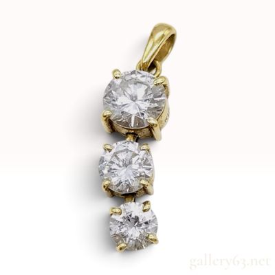 Sale Photo Thumbnail #275: 1.00 Carat Three Stone Graduated Diamond Journey Pendant in 18K Yellow Gold