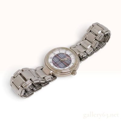 Sale Photo Thumbnail #548: Burberry 11500L Nova Check Dial Stainless Steel Ladies Wristwatch