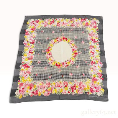 Sale Photo Thumbnail #469: Christian Dior Floral and Houndstooth Silk Square Scarf