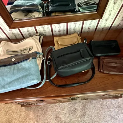 Sale Photo Thumbnail #67