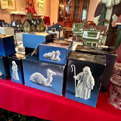 Sale Photo Thumbnail #112