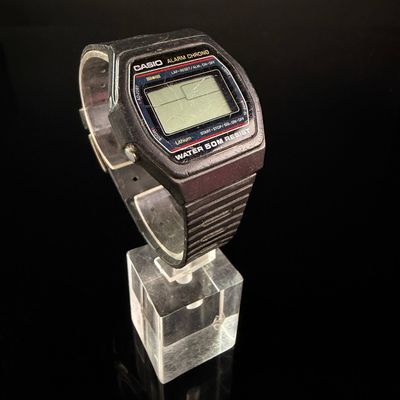 Sale Photo Thumbnail #12: Casio Alarm Chrono W-26 Digital Wristwatch