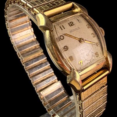 Sale Photo Thumbnail #194: Benrus 17 Jewel Manual Wind Wristwatch 10K Rolled Gold Plate Bezel DN2A