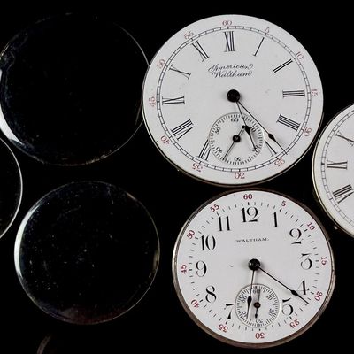 Sale Photo Thumbnail #24: A Group of Three Waltham Pocket Watch Movements and Crystals
