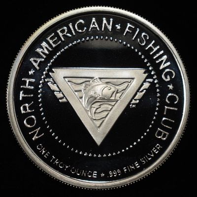 FISHING CLUB 1 OZ .999 SILVER ROUND