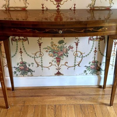 Federal Style Inlaid Mahogany Serpentine Front Console Table