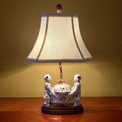 Chinoiserie Famille Rose Porcelain Figural Table Lamp with Yin Yang Motifs