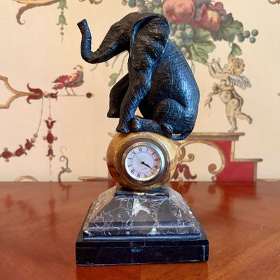 Maitland-Smith Philippine Handmade Patinated Bronze Finish Elephant and Tessellated Stone Mantel Clock