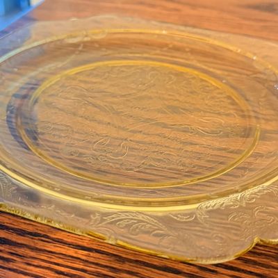 Sale Photo Thumbnail #67: Vintage yellow Depression glass squared serving plate with an etched scroll and floral pattern.