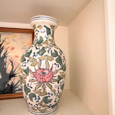 Sale Photo Thumbnail #8: Vintage Chinese-style porcelain vase featuring a hand-painted pink lotus flower and green foliage on a white background.