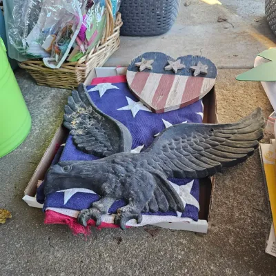Sale Photo Thumbnail #50: US flag, Bald eagle, USA