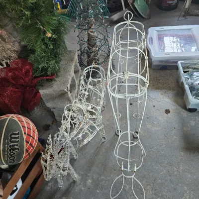 Sale Photo Thumbnail #34: christmas decor-outdoor lawn reindeer