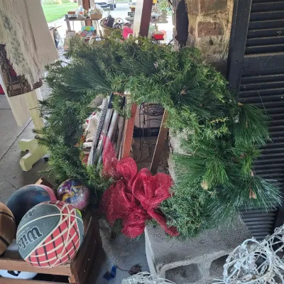 Sale Photo Thumbnail #33: christmas decor-wreath-very large
