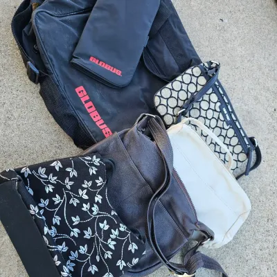 Sale Photo Thumbnail #8: purses