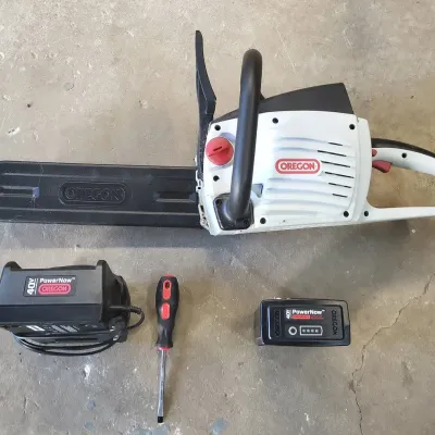 Oregon PowerNow 40V Chainsaw (G)