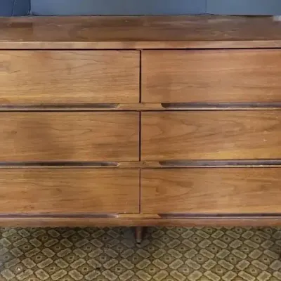 Project: Coleman MCM Dresser (SR)