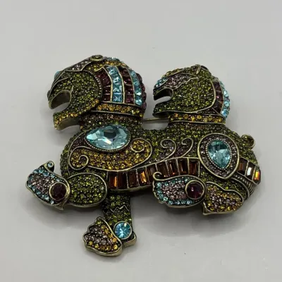 Heidi Daus Foo Dogs Pin 