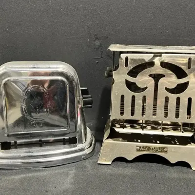Antique Electric Flip Flop E-Z-Turn Toaster, Bersted Chrome Toaster