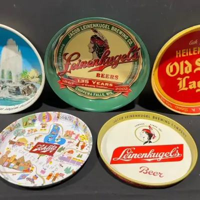 Vintage Leinenkugels, Heilemans Old Style Lager, Grain Belt, Schlitz Advertising Beer Trays