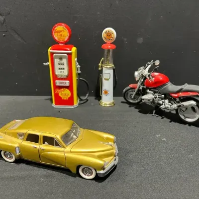 Vintage Transport & Petroliana Miniature Diorama
