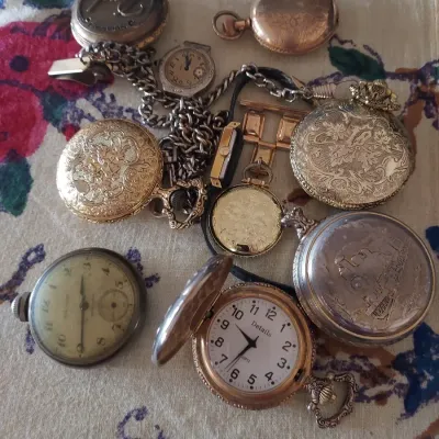 Sale Photo Thumbnail #89: pocket watches