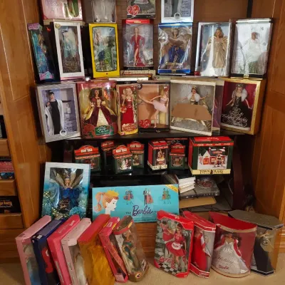 Sale Photo Thumbnail #69: Barbies