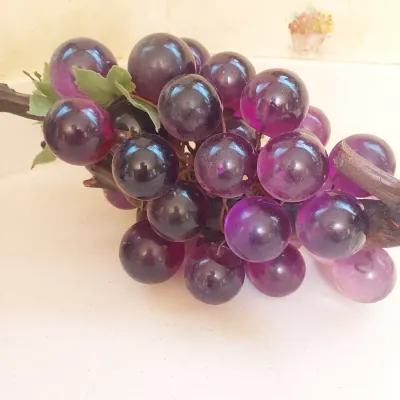 Sale Photo Thumbnail #162: resin grapes