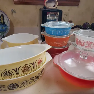 Sale Photo Thumbnail #171: vintage pyrex