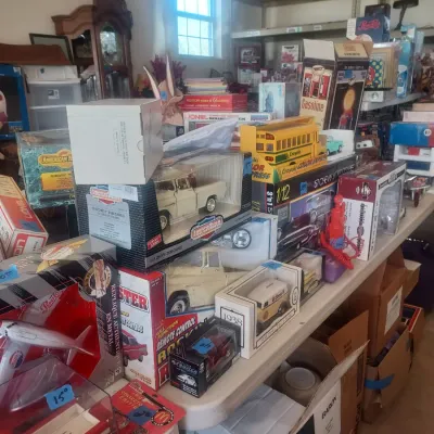 Sale Photo Thumbnail #133
