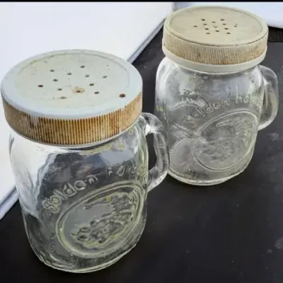 Pair Vintage Golden Harvest Glass Mason Jar Salt & Pepper Shakers w/ Handles