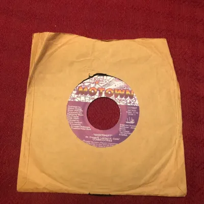 Commodores “Nightshift” / “I Keep Running” Motown 45 RPM Single, 1773MF