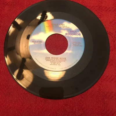 Oak Ridge Boys – “Fancy Free” / “How Long Has It Been” – MCA 51169 – 45 RPM 7" Single