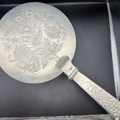 Vintage Hammered Aluminum Covered Skillet with Hinged Floral Lid, Embossed Bouquet Hand-Wrought Stye