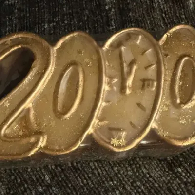 Vintage Y2K "2000" Millennium Candle, Gold Clock Face with Glitter and Stars, New Year's Eve Decor