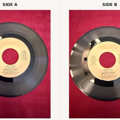 Dorothy Moore – “Misty Blue” / “Here It Is” – Malaco Stereo 45 RPM, M 1029