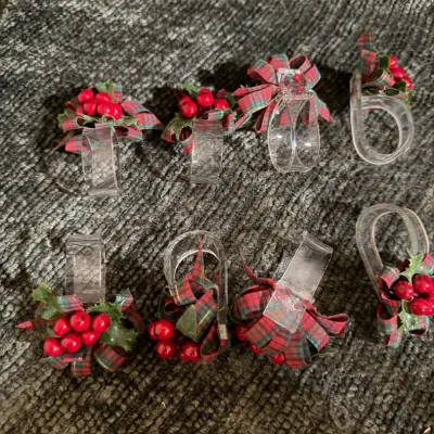 Set of 8 Clear Christmas Napkin Rings with Plaid Bows and Holly