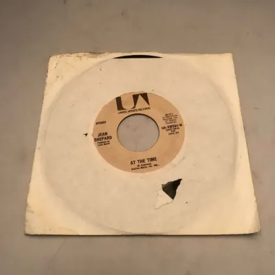 Jean Shepard – “At the Time” / “Love Came Pouring Down” – United Artists Stereo 45, UA-XW384-W