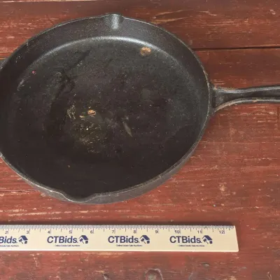 Sale Photo Thumbnail #17: Bruntmor 11.5" Cast Iron Skillet 