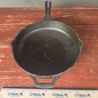 Sale Photo Thumbnail #10: Bruntmor 10" Cast Iron Skillet 