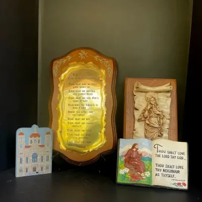 4 Pc Ten Commandments Plaque & Christian Decor Display