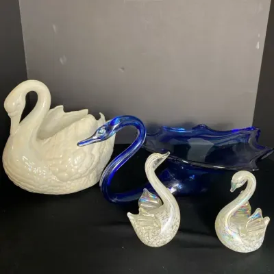 Vintage Glass And Ceramic Swan Figurines Decor