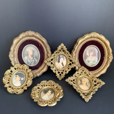 Cameo Creations Lot - 6 Photos