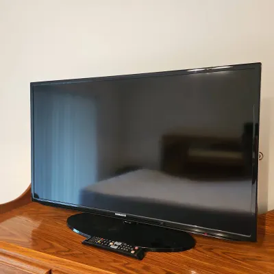 Samsung 40 Inch TV