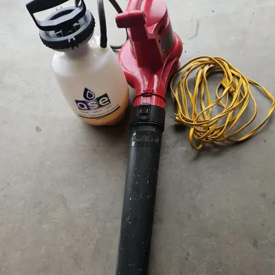 Yard Tools - Toro Elecric Blower, Deluxe 1 Gallon Pest Weed Sprayer, Extension Cord