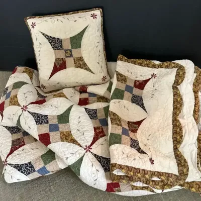 4 Pc Quilted King Bed Coverlet - Shams, Throw Pillow, Burgundy & Cream Star Pattern