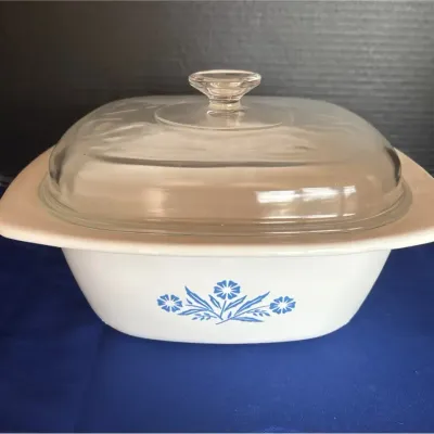 Vintage CorningWare Blue Cornflower 4 Qt Dutch Oven - P-34-B Casserole with Glass Lid