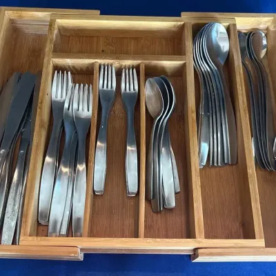Flatware - Zwilling Bellasera Satin 18/10 Stainless, ABS Rostfrei Tea Spoons, Bamboo Expandable Tray